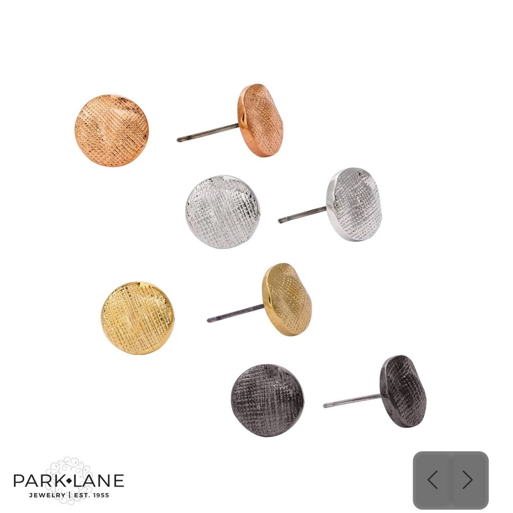 Park Lane “Dottie” Pierced Earrings in Rose Gold! BNIB!!